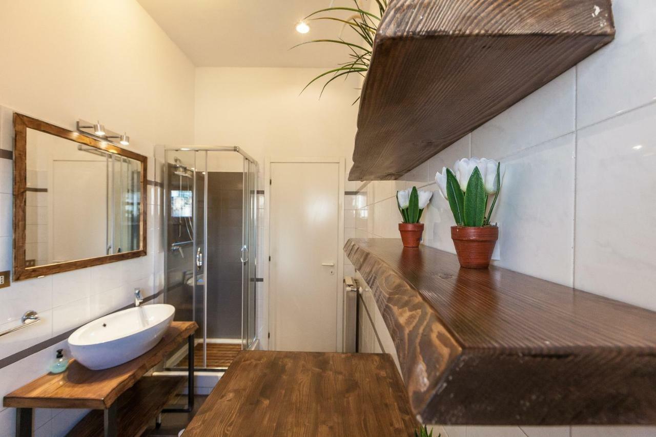 Boutique Domus Trastevere Vascellari โรม ภายนอก รูปภาพ